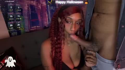 Snapshot of blackbunny0222 chatting on November 1, 12:01 am Black Bunny online show from November 1, 12:01 am