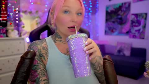 Alice online show from February 5, 6:48 pm