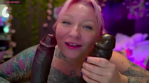 Alice online show from September 16, 9:05 pm