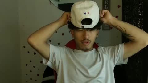 Snapshot of blackfox_desire chatting on May 24, 7:19 pm mateo online show from May 24, 7:19 pm