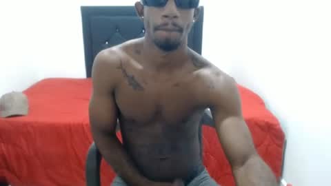 Snapshot of blackhorseet chatting on February 23, 2:42 am blackhorseet online show from February 23, 2:42 am