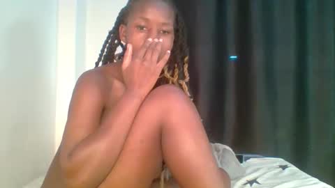 divaa online show from May 16, 1:43 pm