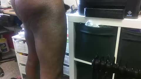 Snapshot of blackmanluv chatting on December 16, 1:32 pm Me and her online show from December 16, 1:32 pm