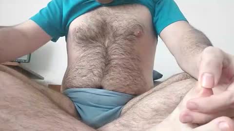 Snapshot of blackmaster2025 chatting on January 19, 12:09 pm Black Master online show from January 19, 12:09 pm