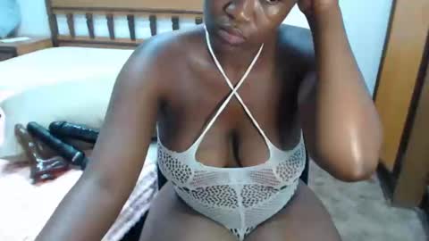 fiona online show from December 4, 8:51 pm