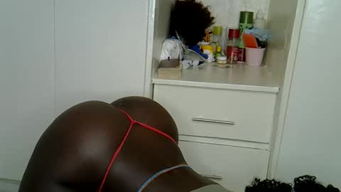 Blackmela online show from February 12, 9:54 pm