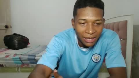 Snapshot of blackpanther_king chatting on January 10, 10:57 pm blackpanther_king online show from January 10, 10:57 pm