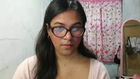 Ellez online show from February 11, 5:51 pm