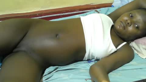 Snapshot of blackslim_girl2 chatting on June 16, 11:29 pm blackslim_girl2 online show from June 16, 11:29 pm