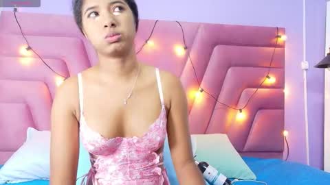 Tifffany bllom online show from February 25, 2:54 am