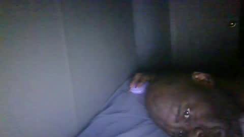 Snapshot of blackteddybear chatting on February 9, 1:04 pm blackteddybear online show from February 9, 1:04 pm