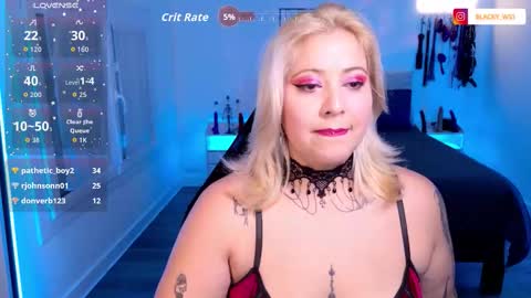 Snapshot of blackwidowj chatting on November 11, 5:24 pm Johana S online show from November 11, 5:24 pm