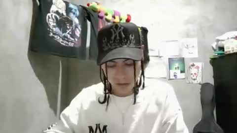 blade_sensual online show from June 27, 4:39 am