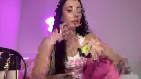 Snapshot of blairebliz chatting on February 11, 3:55 am blaire online show from February 11, 3:55 am