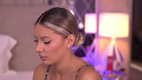 BlairSanders online show from October 9, 6:17 pm