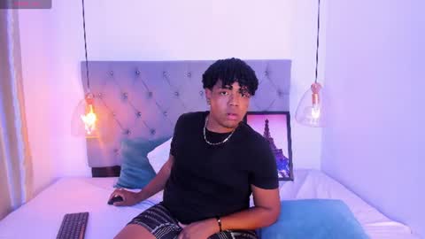 Snapshot of blaise_bailey13 chatting on July 8, 5:34 am blaise_bailey13 online show from July 8, 5:34 am