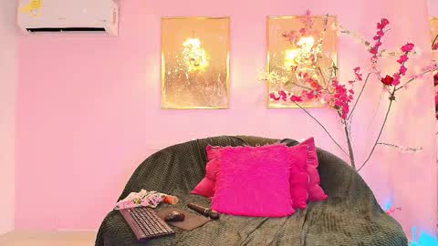 Blaisysmith online show from February 7, 6:11 pm