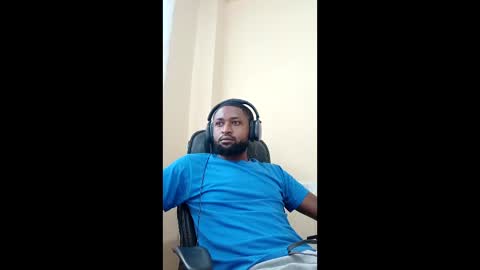 blakchiise online show from May 2, 5:12 am