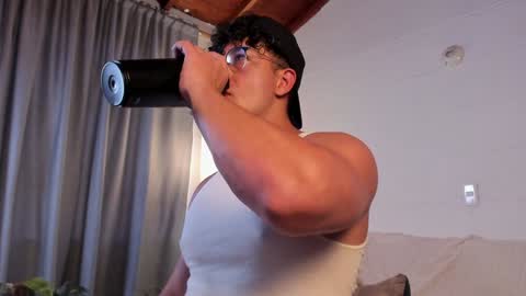 Blake Levi  Independent Model online show from December 13, 7:21 pm