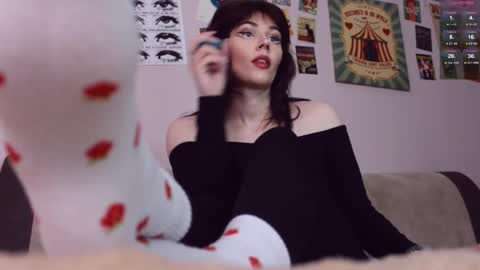 Britney online show from February 15, 12:25 pm