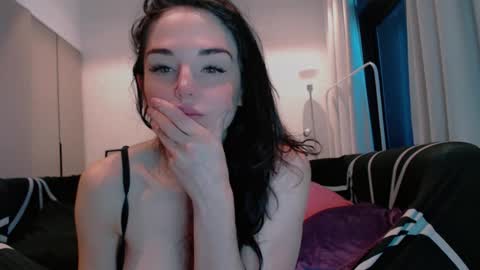 Blake Bexley online show from October 24, 2:30 am