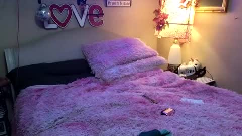 Snapshot of blakelytgirl chatting on February 5, 7:07 am Blakely Morningstar online show from February 5, 7:07 am