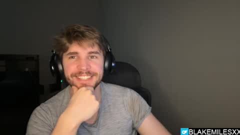Snapshot of blakemiles2 chatting on March 9, 11:42 pm Blake Miles online show from March 9, 11:42 pm