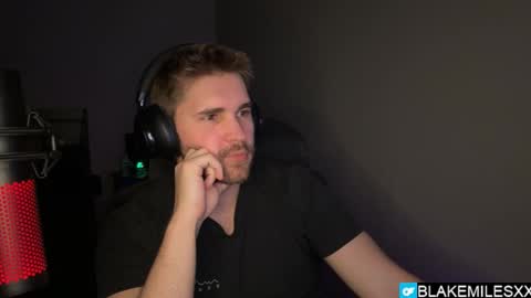Snapshot of blakemiles2 chatting on March 19, 1:53 am Blake Miles online show from March 19, 1:53 am