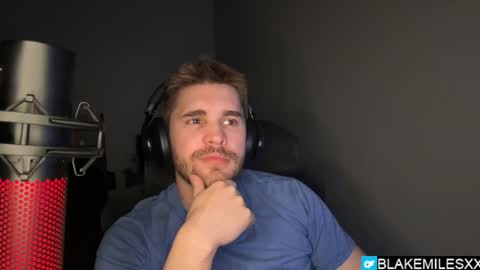 Snapshot of blakemiles2 chatting on March 24, 3:00 am Blake Miles online show from March 24, 3:00 am