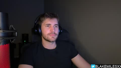 Snapshot of blakemiles2 chatting on March 30, 3:18 am Blake Miles online show from March 30, 3:18 am