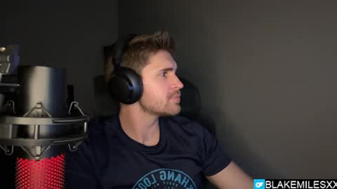 Snapshot of blakemiles2 chatting on April 2, 2:53 am Blake Miles online show from April 2, 2:53 am