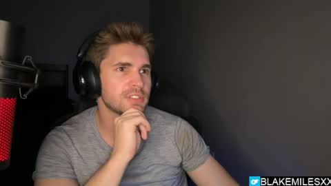 Snapshot of blakemiles2 chatting on April 15, 2:51 am Blake Miles online show from April 15, 2:51 am