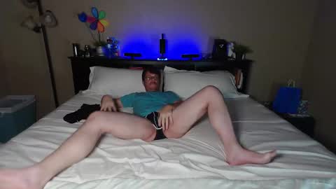 Snapshot of blakenextdoor chatting on September 26, 4:38 am Blake Jonson online show from September 26, 4:38 am