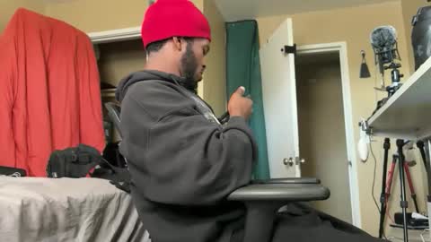 Snapshot of blakjag chatting on February 3, 11:43 pm Blackjag00 online show from February 3, 11:43 pm