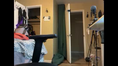 Snapshot of blakjag chatting on February 10, 4:44 pm Blackjag00 online show from February 10, 4:44 pm