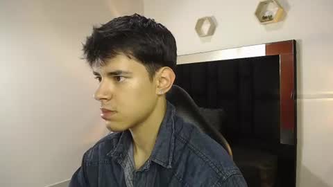 Snapshot of blakzen_ chatting on June 23, 3:48 am Blakzen online show from June 23, 3:48 am