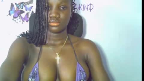 nikky00 online show from March 22, 7:45 am