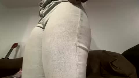 blasiangyal online show from February 13, 6:59 pm