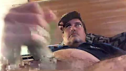 Snapshot of blazinawin chatting on October 20, 7:47 pm FreshCut online show from October 20, 7:47 pm