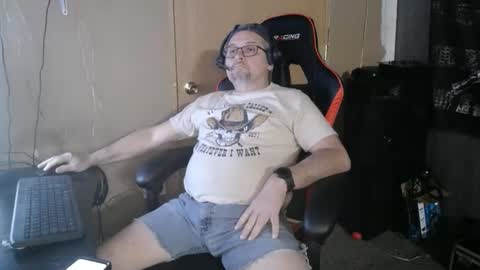 Snapshot of blazingslow chatting on March 22, 6:17 am blazingslow online show from March 22, 6:17 am