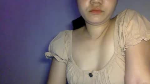 Snapshot of blessed774346 chatting on May 5, 11:40 am blessed774346 online show from May 5, 11:40 am