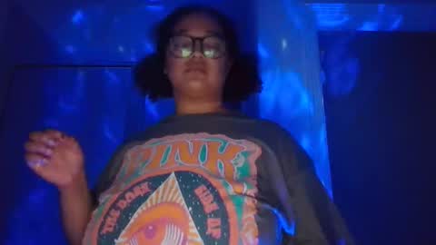 BLESSICA  EDDIE LOVE online show from January 8, 11:29 pm