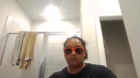 BLESSICA  EDDIE LOVE online show from February 9, 5:55 am