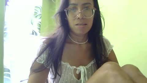 Snapshot of blessing_star chatting on June 15, 11:29 pm Joanna online show from June 15, 11:29 pm