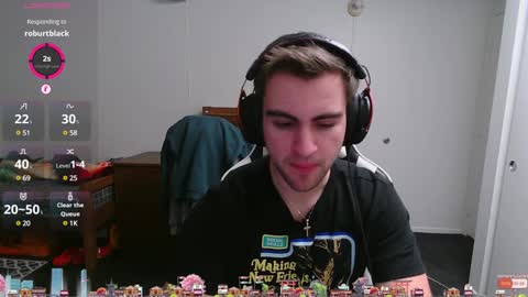 Snapshot of blimeyjimey chatting on December 8, 6:33 am blimeyjimey online show from December 8, 6:33 am