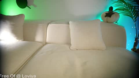 Snapshot of blisstease chatting on February 7, 11:34 pm Bliss online show from February 7, 11:34 pm