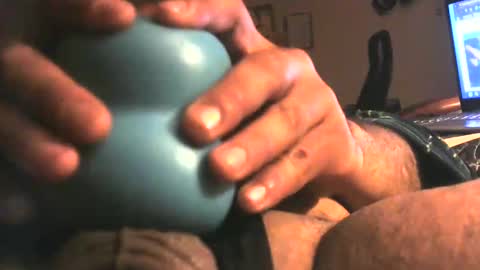 Snapshot of blizzard140097 chatting on January 20, 12:07 pm Oilyhardcock000 online show from January 20, 12:07 pm