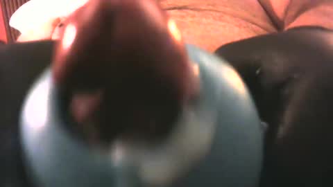 Snapshot of blizzard140097 chatting on February 18, 6:48 am Oilyhardcock000 online show from February 18, 6:48 am