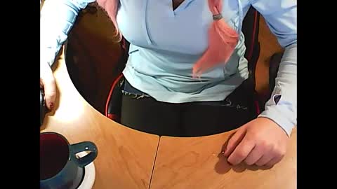 Snapshot of blkandy23 chatting on January 1, 8:04 pm Kandyts online show from January 1, 8:04 pm