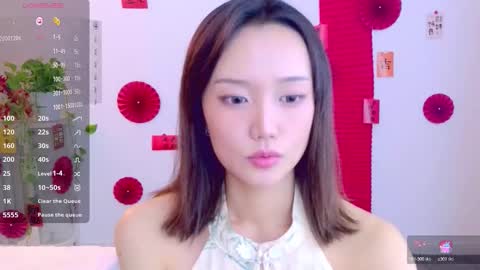 YoYo online show from February 6, 8:18 am